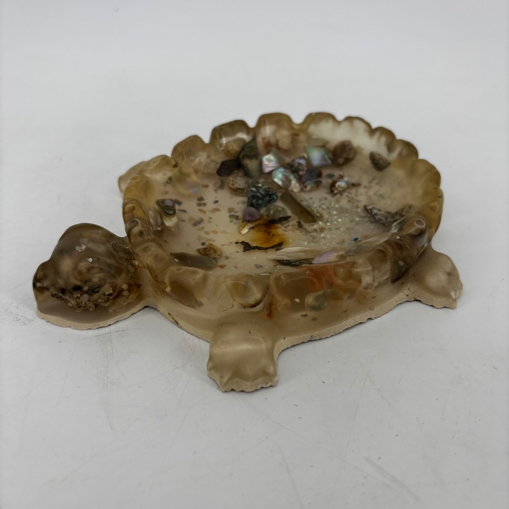 Vintage Handmade Resin Turtle Ashtray Jewelry Dish Abalone Pearl Chips Amber